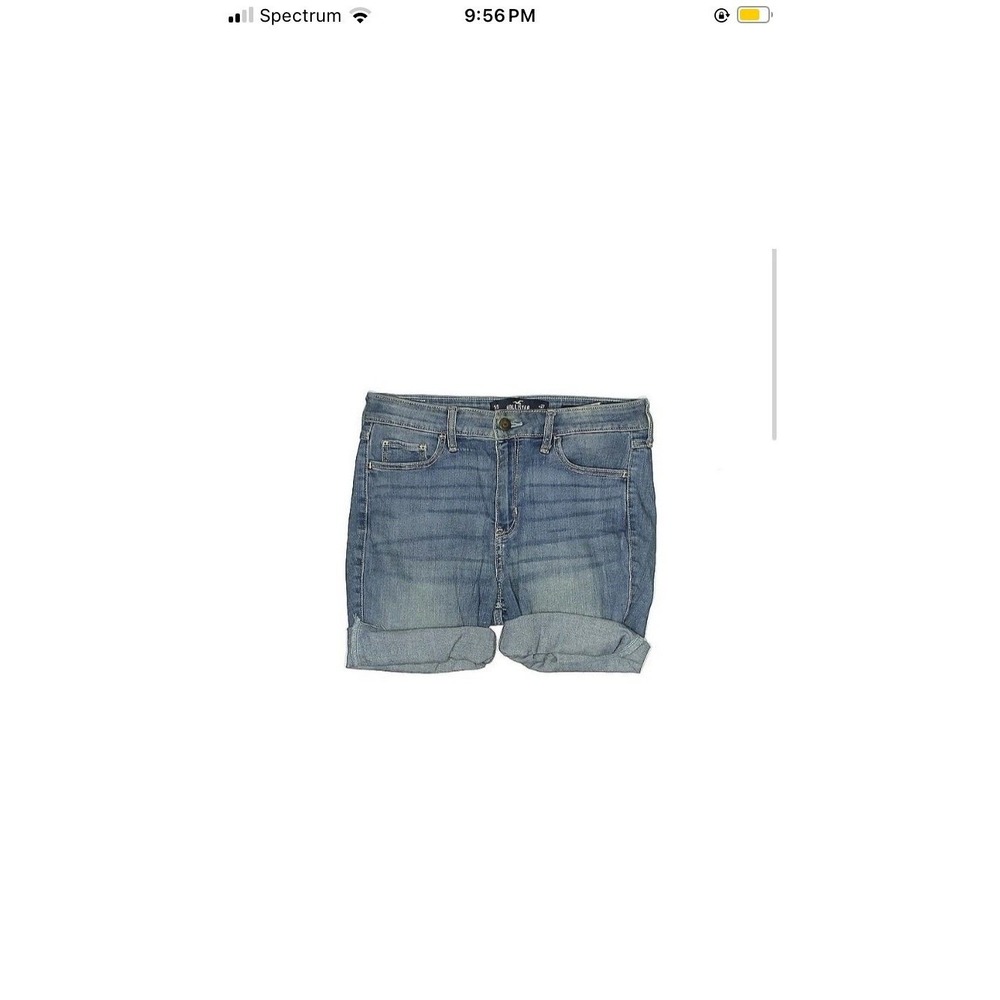Hollister Woman Size 5/27 WAIST NEW without tags